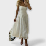 Eleganttiset Hihattomat Mekot