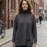 Damen Langer Rollkragenpullover | Asymmetrischer Saum