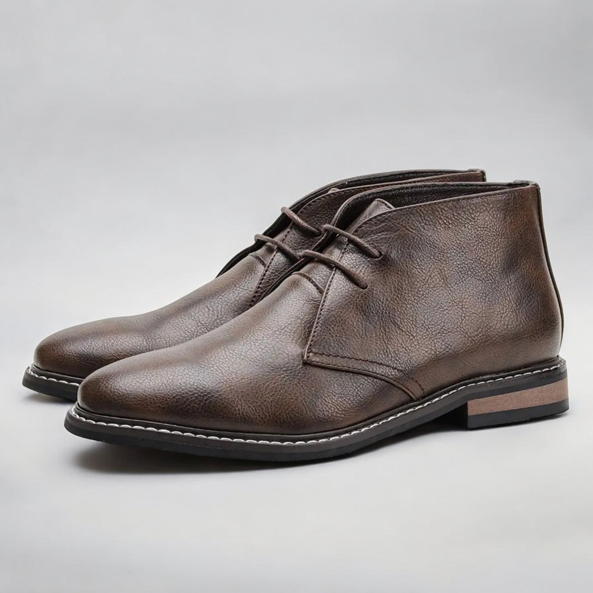 Marek – nahkaiset Chukka-kengät