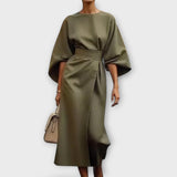 Sonia - Elegantti mekko hihoilla
