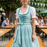Damen Dirndlkleid | Taillenbetonte Form & Weiter Rock