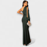 Julie – eleganttiset mekot hienostuneella tavalla