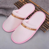 Tomáš – Lämpimät Unisex-talvitossut