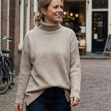 Damen Langer Rollkragenpullover | Asymmetrischer Saum