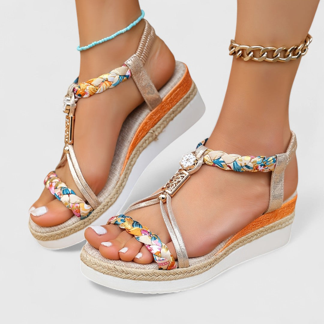 Lenka - Patogūs platforminiai sandalai