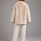 Elli – oversize tekoturkistakki avoimella etuosalla