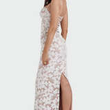 Karolína – Eleganttiset mekot