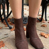 Damen Ankle Boots | Karree-Spitze & Absatz