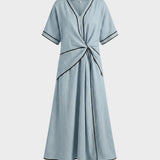 Damen Midikleid mit Wickeldetail und V-Ausschnitt