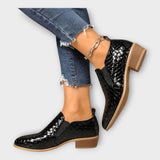 Veronika – Tyylikkäät Slip-On-kengät matalalla korolla