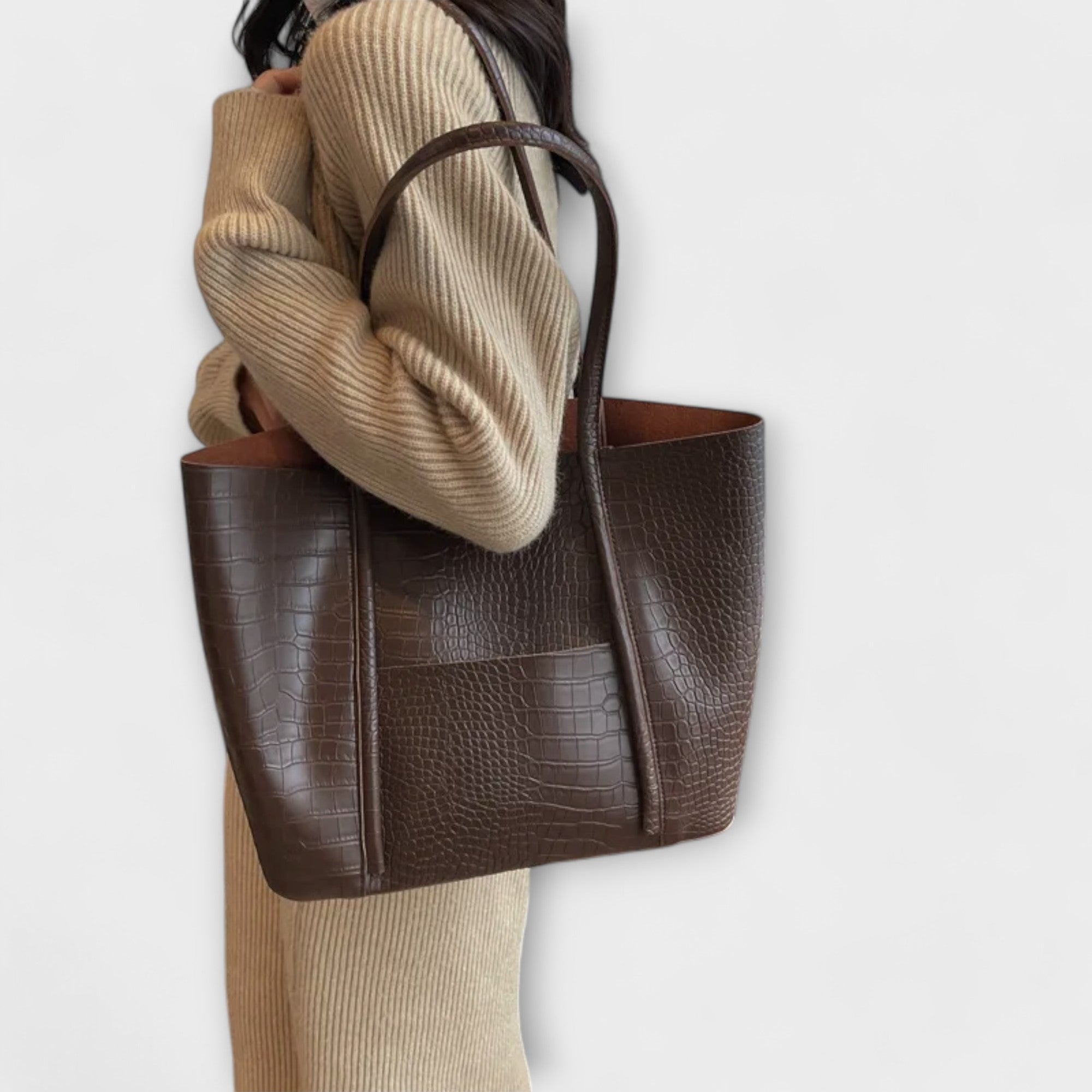 Cécile. – Vintage olkalaukku