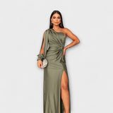 Julie – eleganttiset mekot hienostuneella tavalla