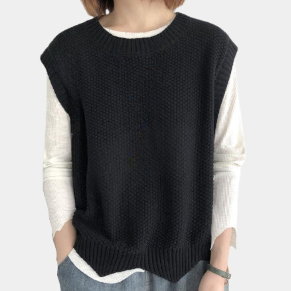 Sirkku – väljä neuleliivi pyöreällä kaula-aukolla