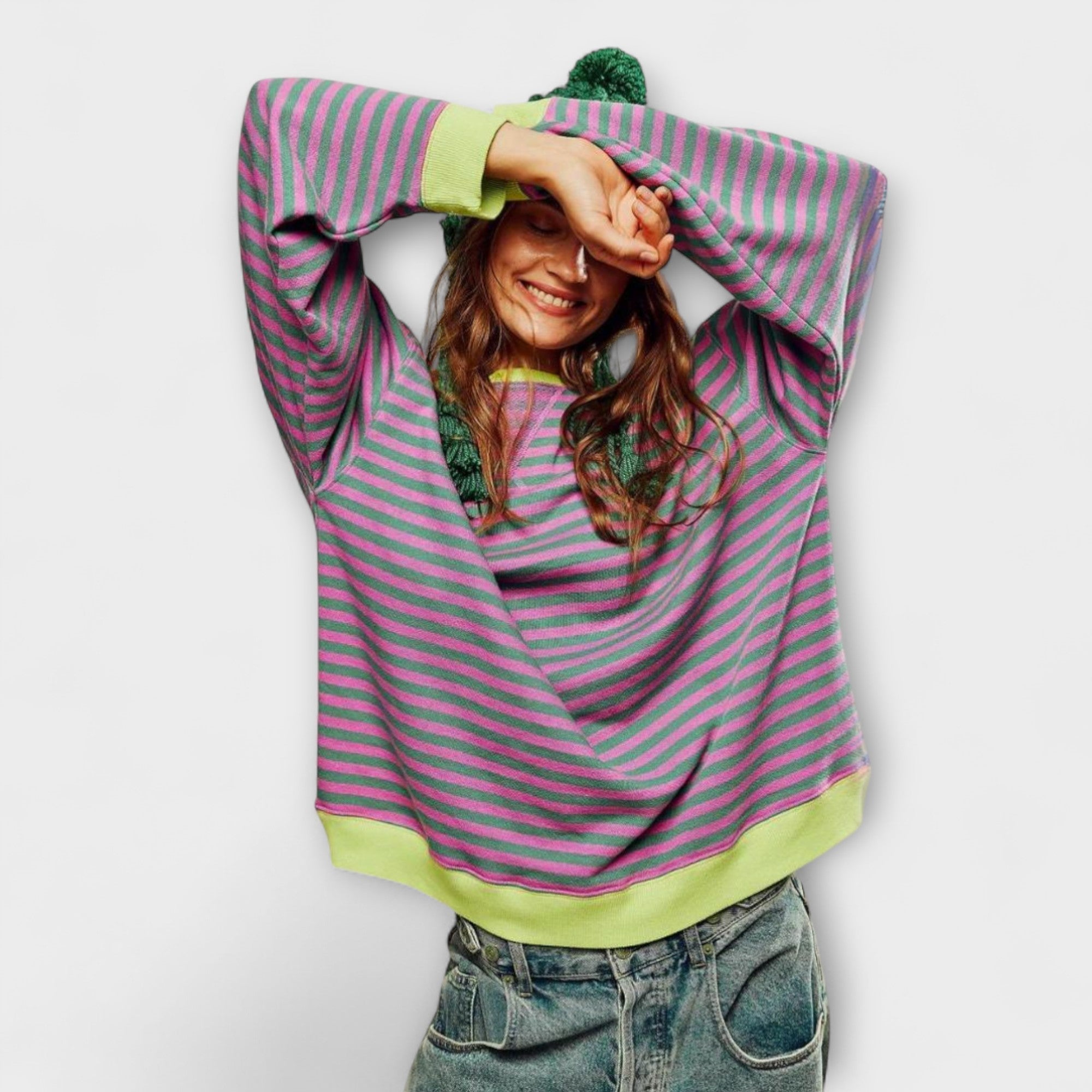 Mary - Oversize-neule raidoilla, lila