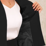 Kaulukseton peplum-jakku 3/4-hihoilla