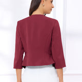 Kaulukseton peplum-jakku 3/4-hihoilla