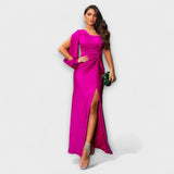 Julie – eleganttiset mekot hienostuneella tavalla